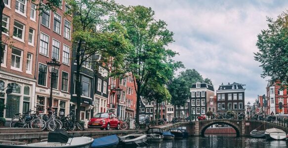 Amsterdam City Guide: 10 Bezienswaardigheden in de hoofdstad van Nederland